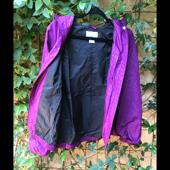 COLUMBIA Hooded Rain Jacket Sangria / Plum / Boysenberry Purple Sz S - Picture 3 of 7